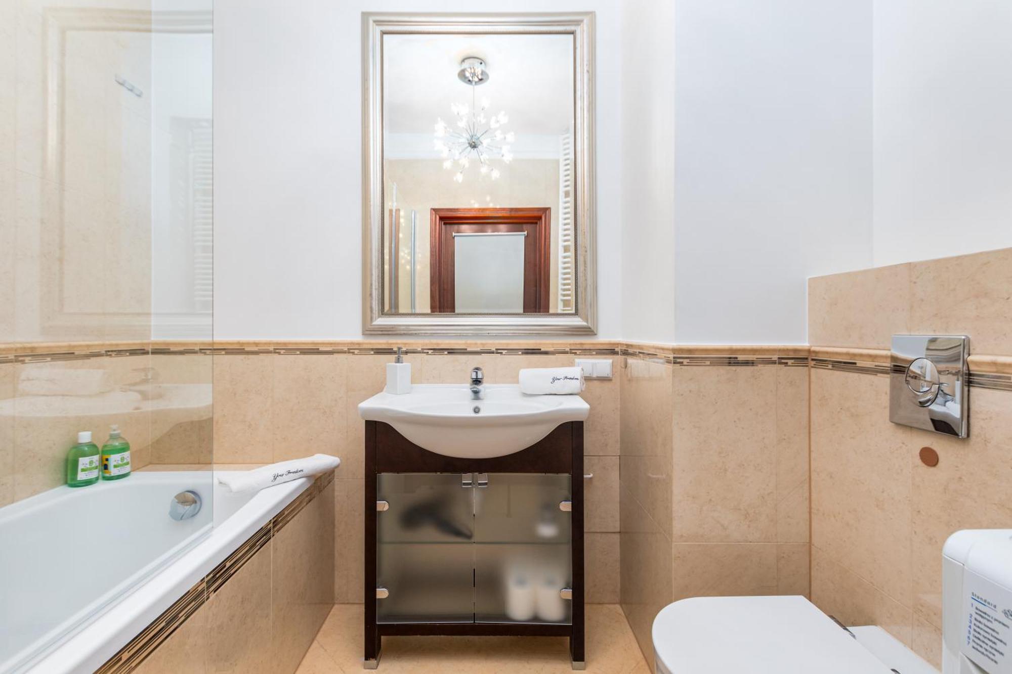 Inflancka By Your Freedom Apartment